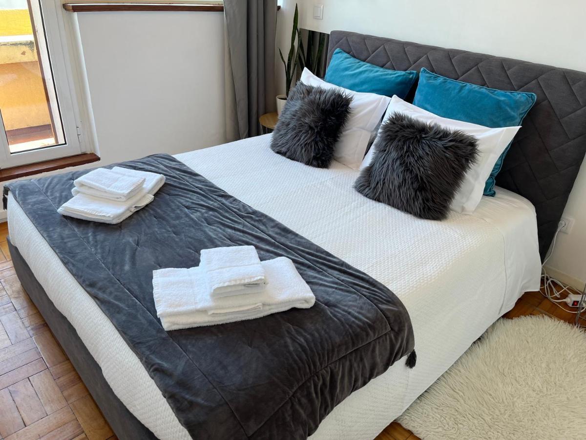Appartamento Apartamento Trindade OOporto Esterno foto